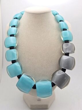 Zsiska Resin Statement Necklace Chunky Aqua Blue & Silver Grey Magnetic Clasp